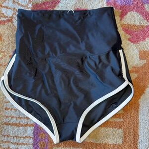 Salt Gypsy Betty High Waisted Surf Bikini Bottoms in Black SZ XS NWOT